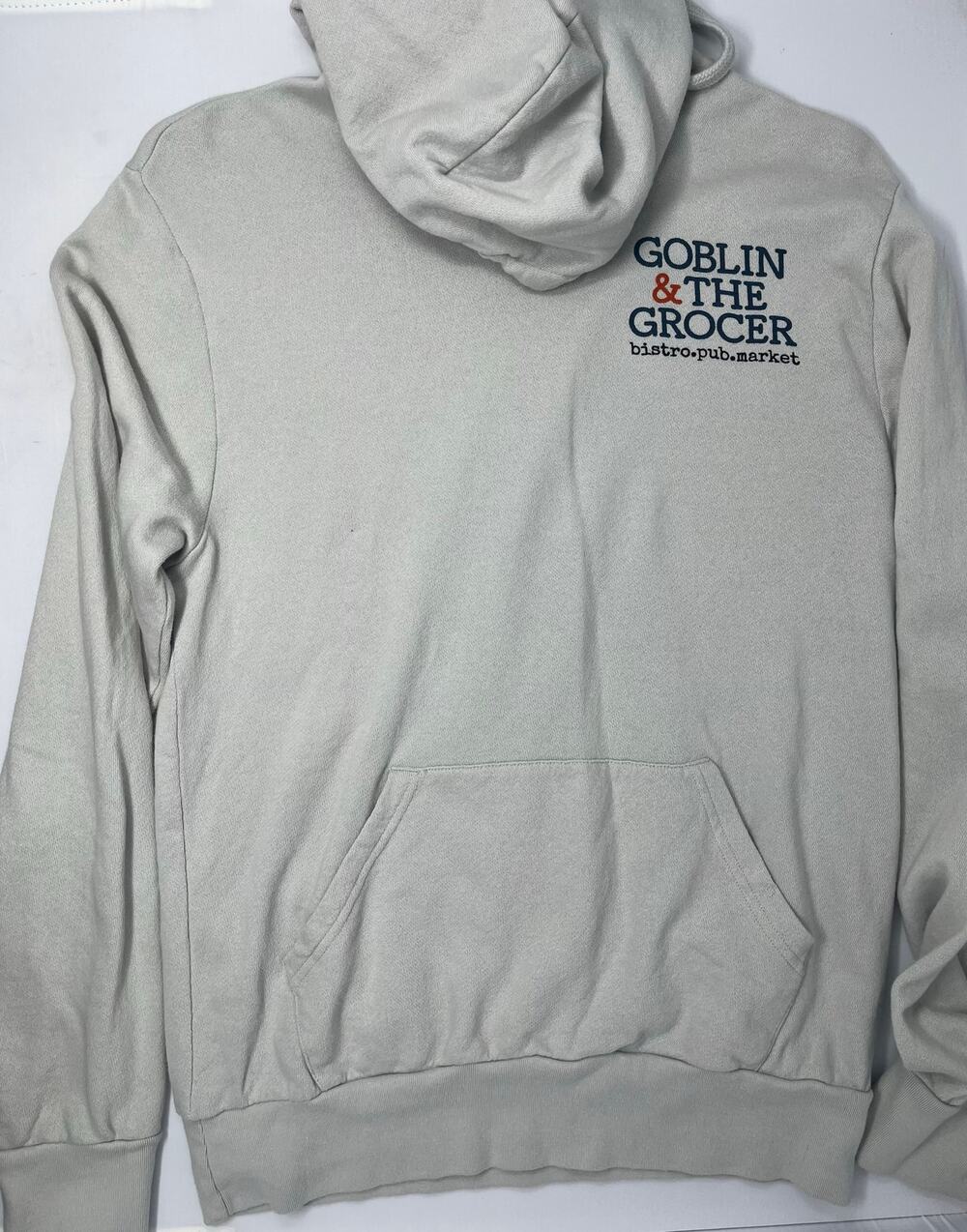 Goblin & the Grocer bistro.pub.market BeverlyShores, Indiana size S Pre-Owned